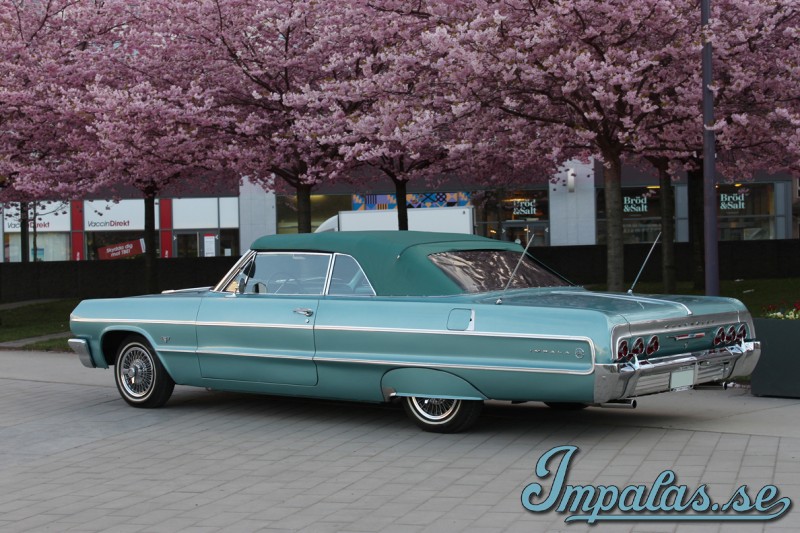 1964 (40) red liten.jpg
